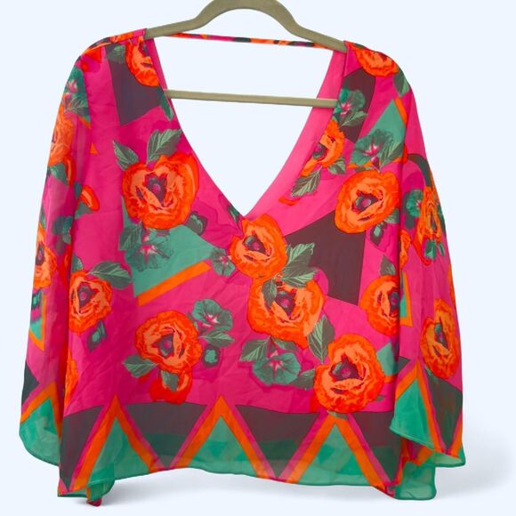 Bisou Bisou Tops - Bisou Bisou multicoloured floral blouse with a deep V-neck and bell sleeves